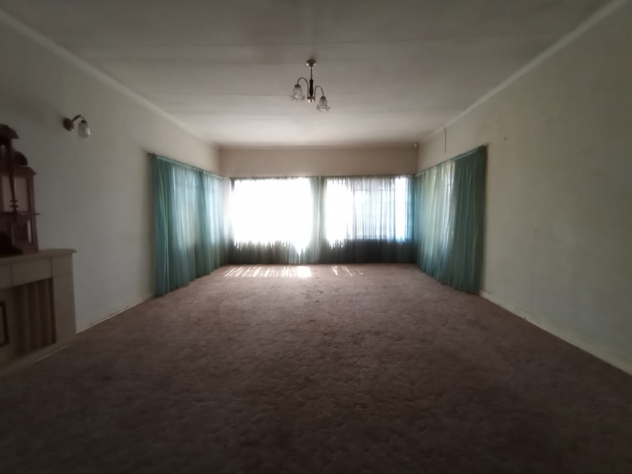 4 Bedroom Property for Sale in Parys Free State